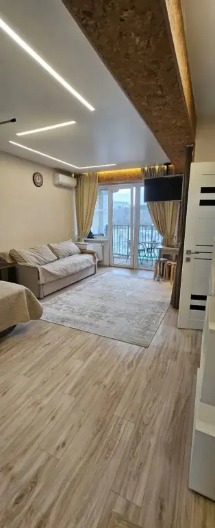 Сочи: Studiya 132 V Zhk Karavella Portugalii Flat