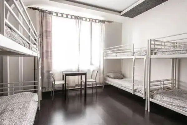 Екатеринбург: Omnomnom Hostel
