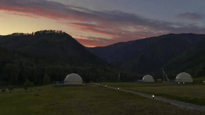Усть-Кокса: База отдыха Koksa Camp
