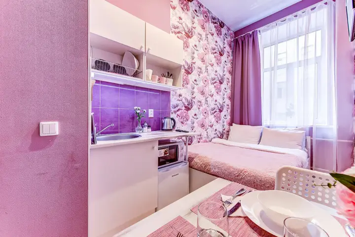 Sukhaparina: Апартаменты In Big City Kazanskaya Студия 4