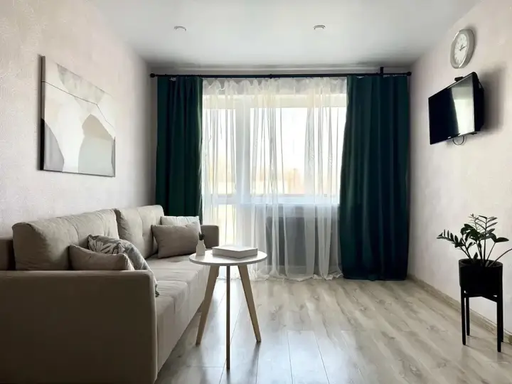 Петрозаводск: Квартира Hygge Karelia с Видом на Набережную Онего речку Лососинку
