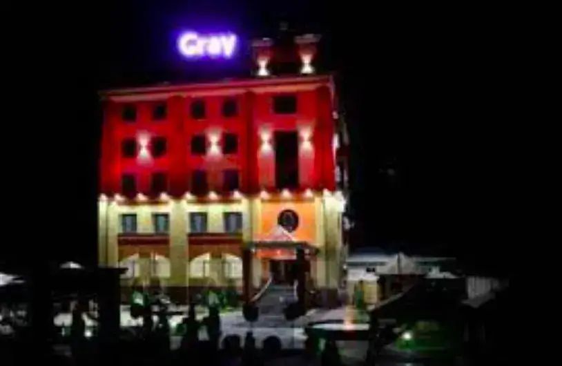 Брянск: Gray Hotel & Restaurant