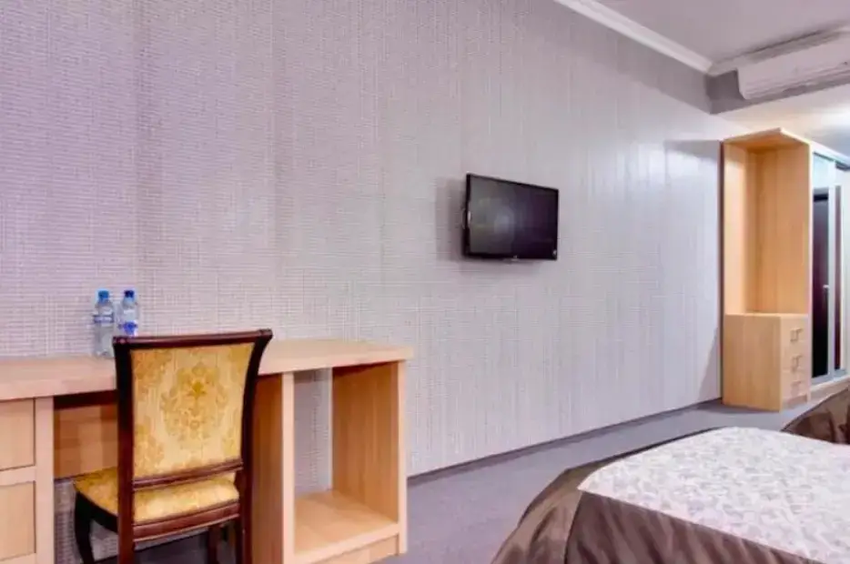 Брянск: Gray Hotel & Restaurant