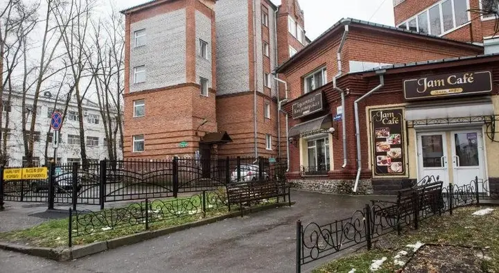 Томск: Лукомория Хостел