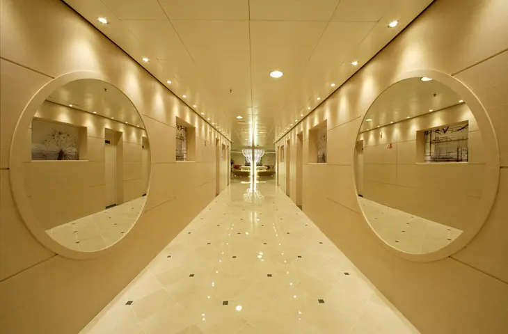Сочи: Grand Holiday Cruise Ship