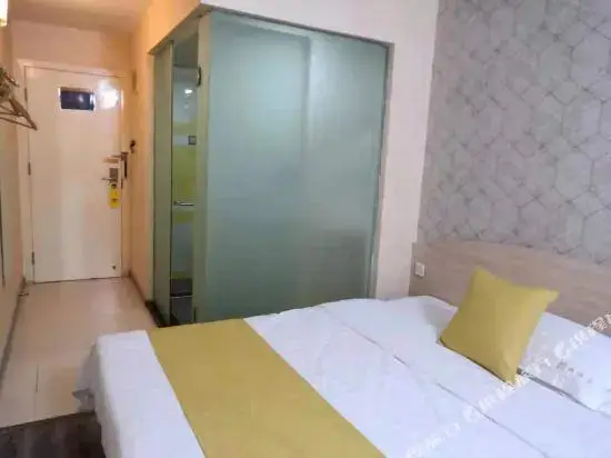 Чанша: Feng Hotel (peiyuanqiao subway station, Xiangya First Affiliated to Changsha)