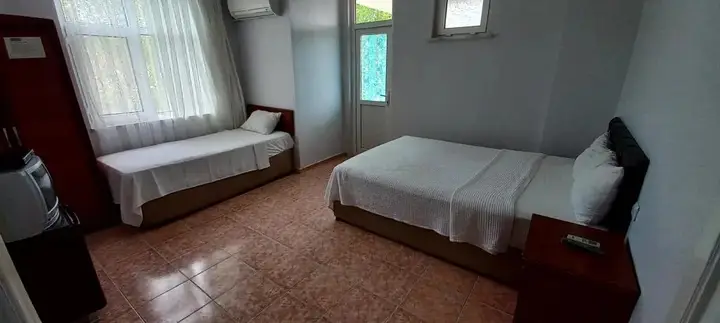Кучуккую: Zeytin Otel Altinoluk