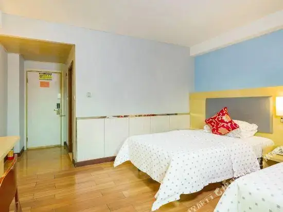 Дунгуань: Guanghua Chain Hotel (Dongguan Huangjiang)