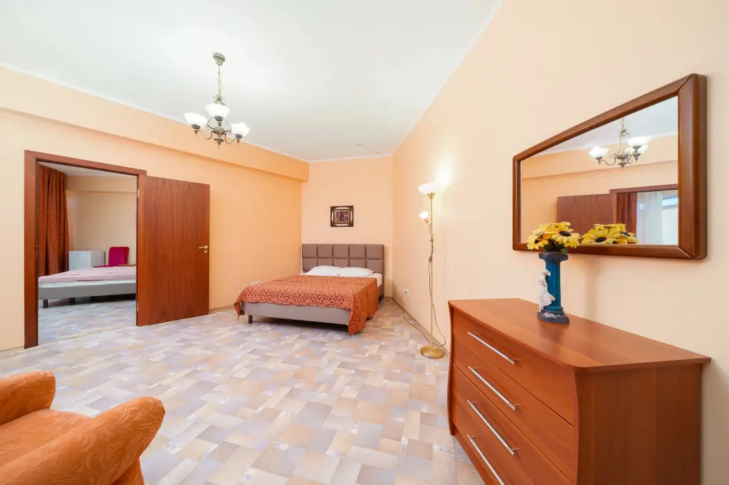 Судак: Royal Hotel
