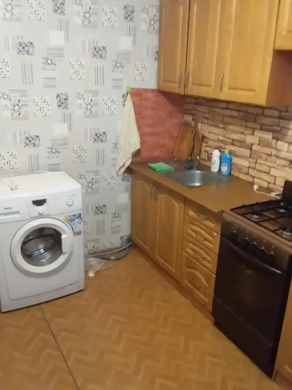 Кореновск: 1 Komnatnaya Kvartira Tsiolkovskogo 38 Korenovsk Apartments