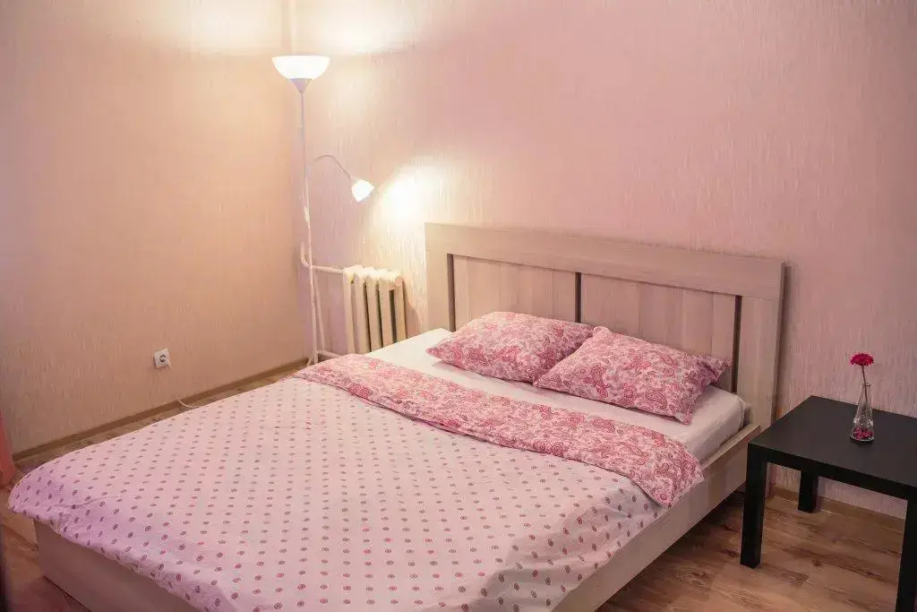 Уфа: 33 Kvartirki Apartments on Revolyutsionnaya
