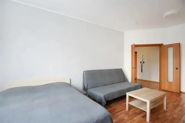 Екатеринбург: Жилое помещение B&B на 8 Марта 7