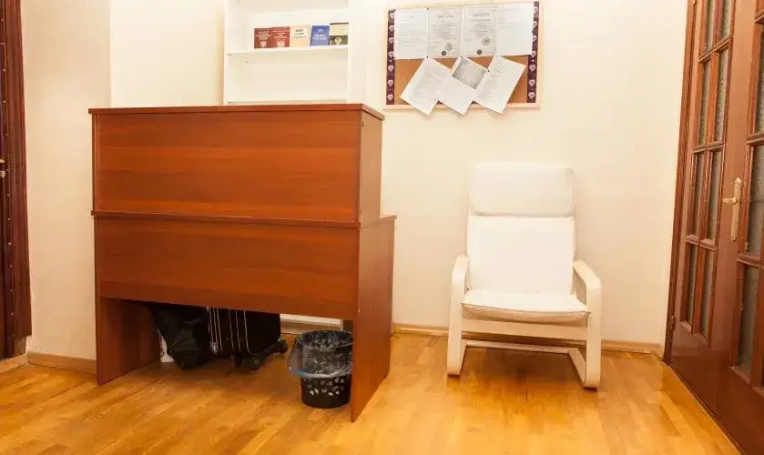 Karaul'noye: Crystal Hostel