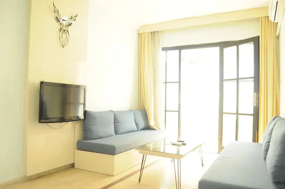 Кемер: Kemer Suites Apartments