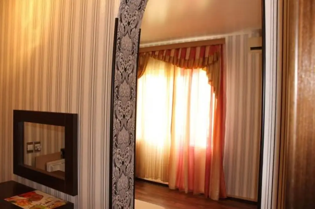 Сочи: Hotel Dom s Delfinami