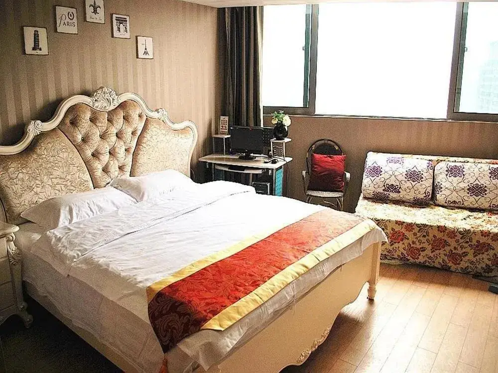 Чунцин: Chongqing Lijing Business Hotel