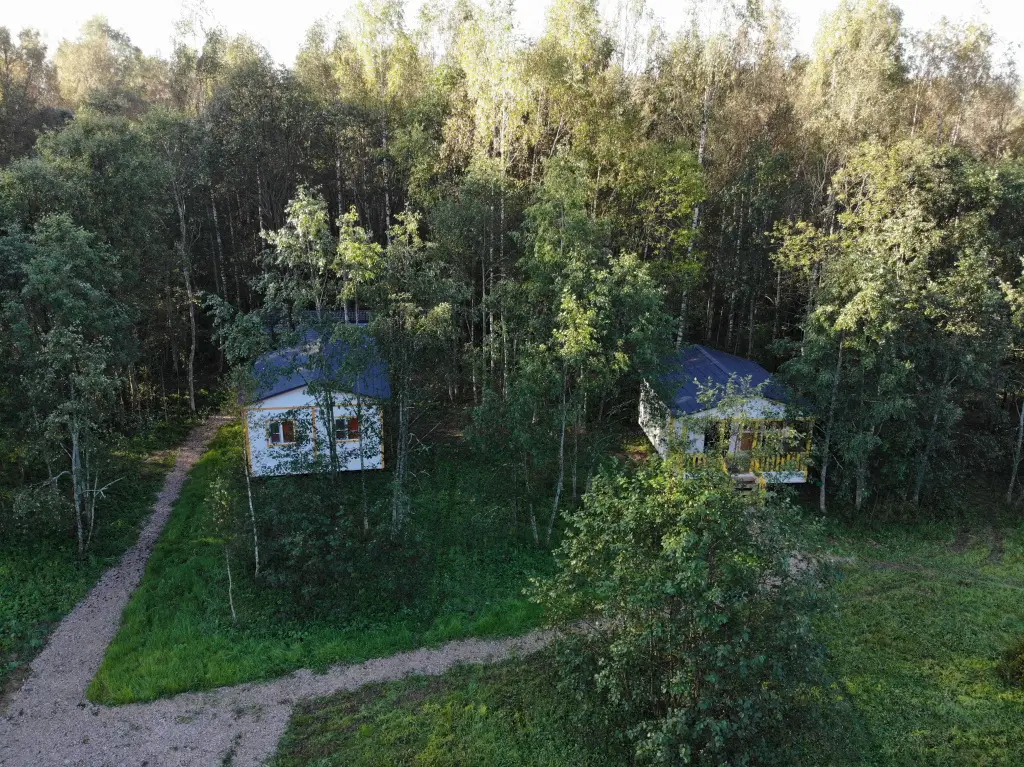 дер. Знаменка: Кемпинг Модная коза