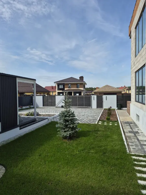 Нижнекамск: Гостевой Дом Happy House Рядом с Центром Города