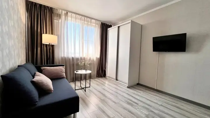 Волгодонск: Квартира Rent House с видом на закат