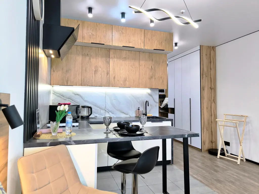 Омск: Квартира-Cтудия 33 м² 11/14
