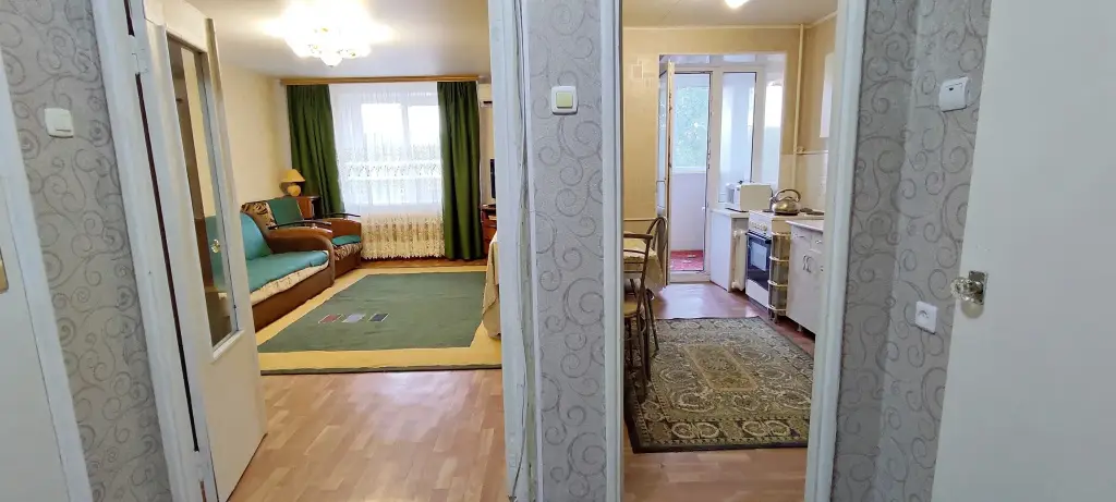 Волжский: 1-комн. квартира в Волжском посуточно от собственника