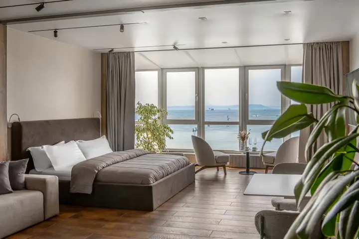 Владивосток: Меблированные комнаты Singapore sea view by VVO Apartments
