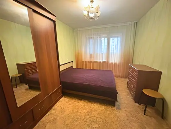 Нижнекамск: Апартаменты Трехкомнатные