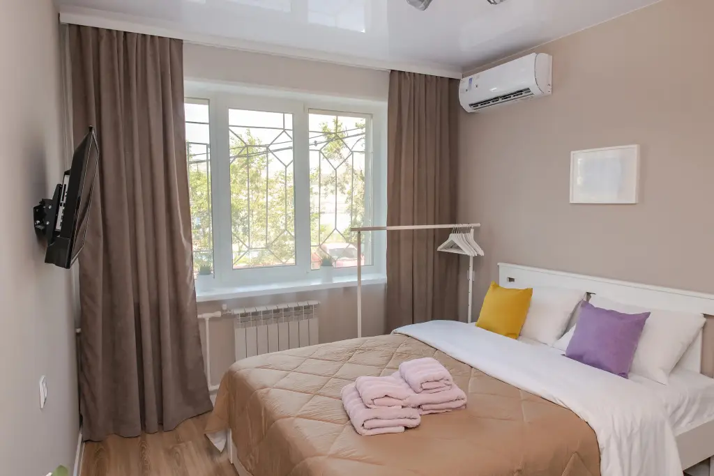 Владивосток: Апартаменты TopHouse на Калинина 105, 2