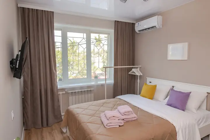 Владивосток: Апартаменты TopHouse на Калинина 105, 2