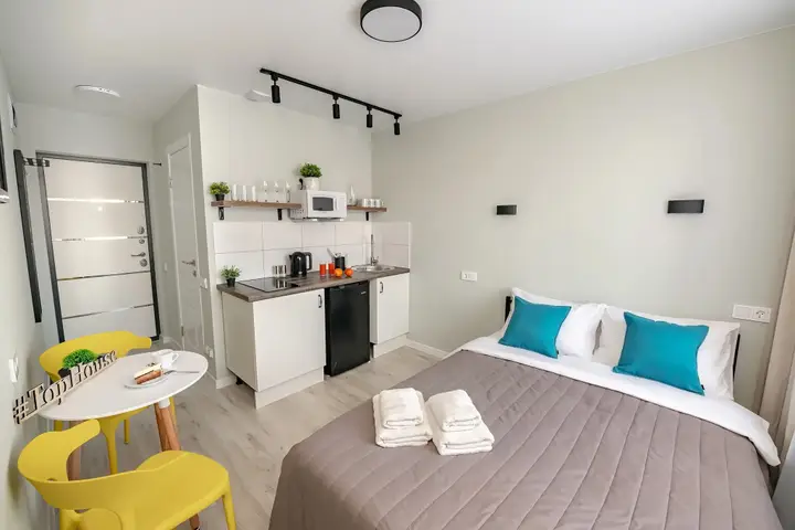 Владивосток: Апартаменты TopHouse на Калинина 105, 5