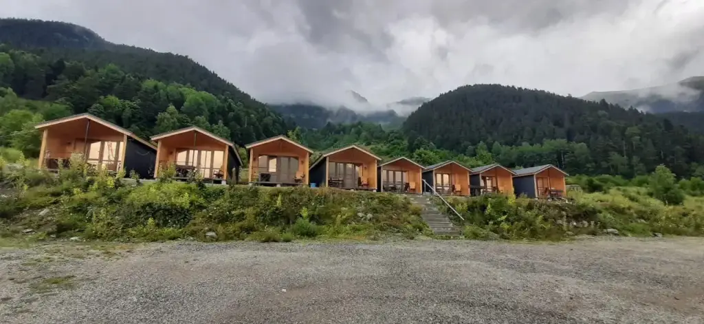 Архыз: База отдыха Air House Arkhyz