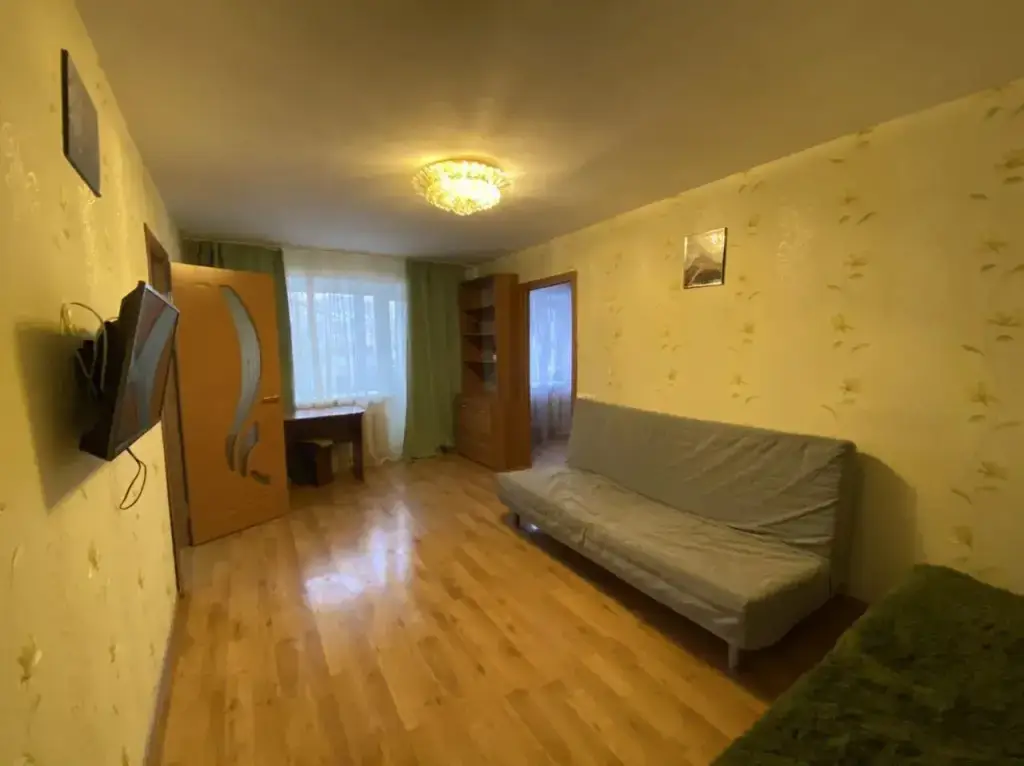 Уфа: Квартира на Российской, 76