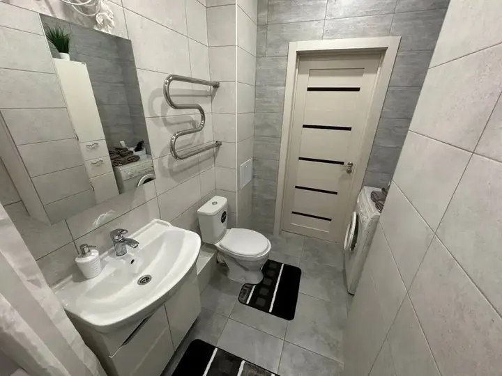 Иркутск: Studiya Irkutsk Na Atlasova Flat