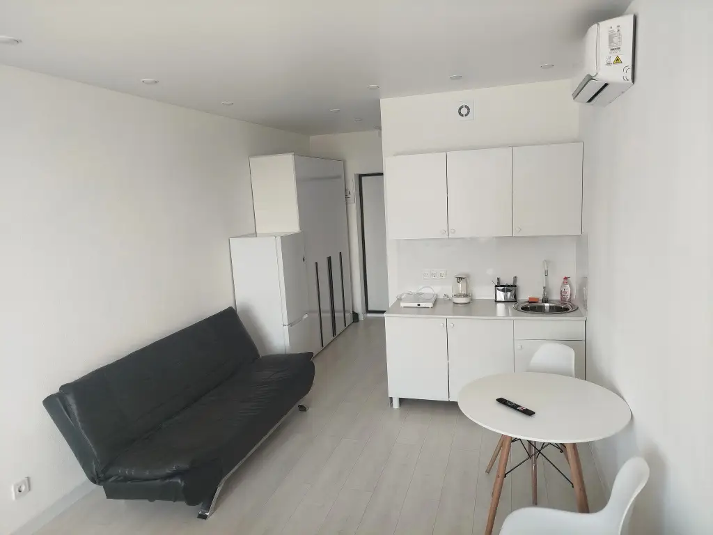 Владивосток: Апартаменты Apartsharing Стрелковая 18 кв 8