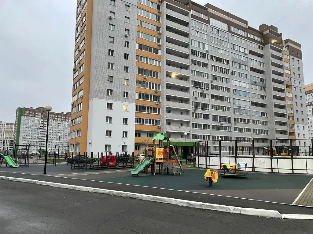 Брянск: Квартира Уютная на Кургане Бессмертия