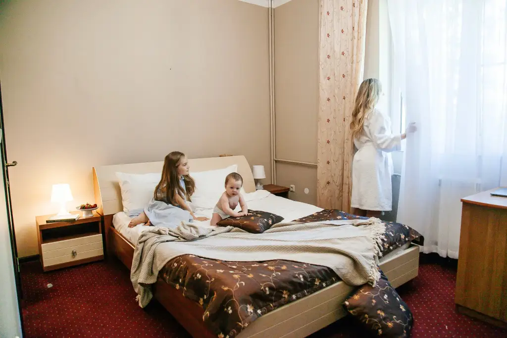 Сочи: ROMANOVPALM Hotel (бывш.Романов)