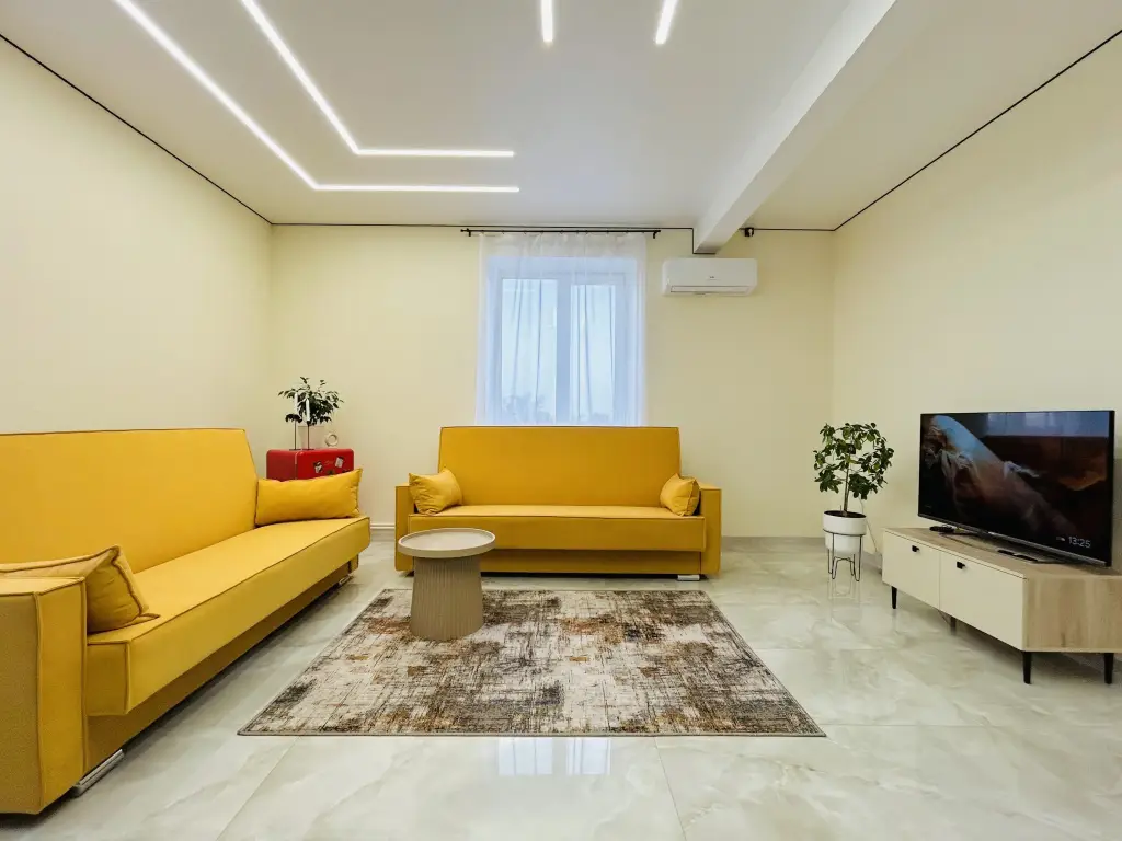 Омск: Апартаменты Cozy Rent Dostoevsky