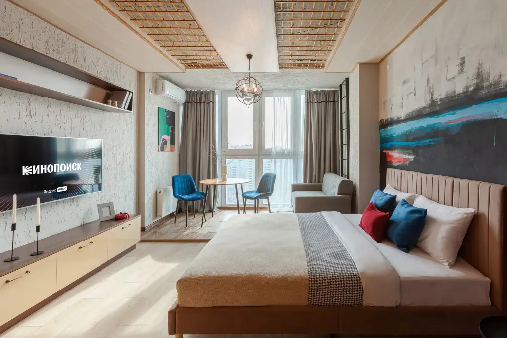 Апартаменты RentPlaza в центре в ЖК Арго на Ново-Садовой 201Б — фото 1