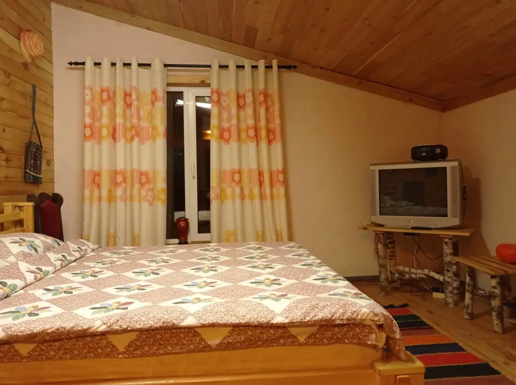 Катунь: База отдыха Abba House