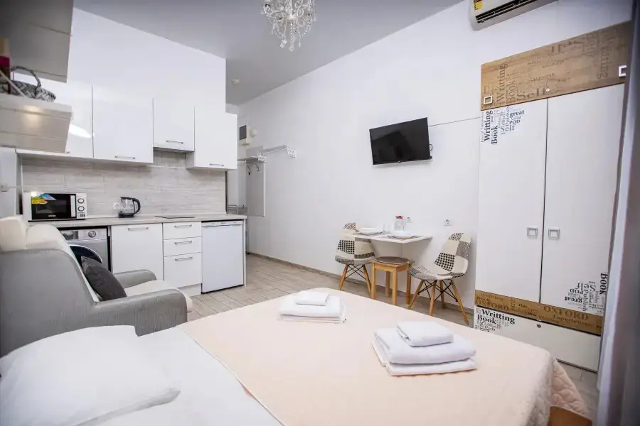 Сочи: LoveHotelSirius Воскресенская 14/1