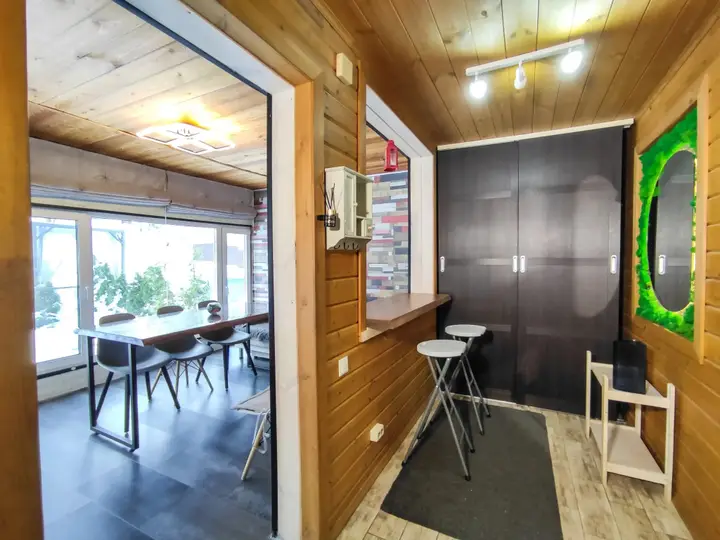 Искитим: Гостевой дом River house с сауной