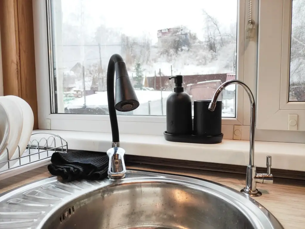 Искитим: Гостевой дом River house с сауной