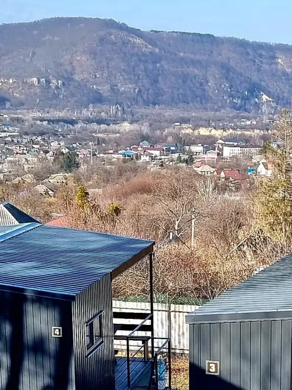 Каменномостский: Гостевой дом Приезжай