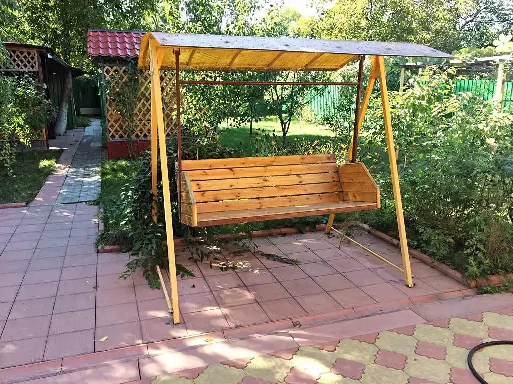 Владикавказ: Частный дом с бассейном, верандой и садом