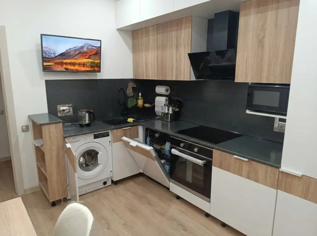 Северодвинск: Апартаменты SeveRent на Ломоносова 79к4 233