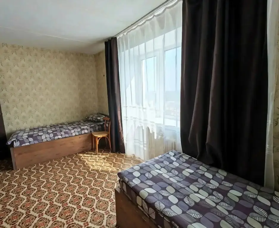 Дзержинск: Квартира Трехкомнатная