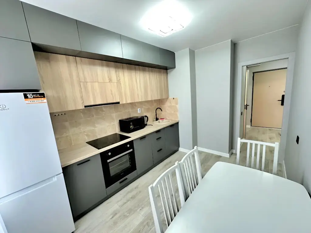 Набережные Челны: Na Absalyamova Flat