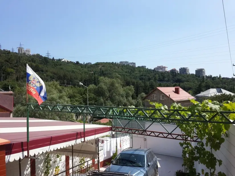 Ялта: Гостевой дом Сказка
