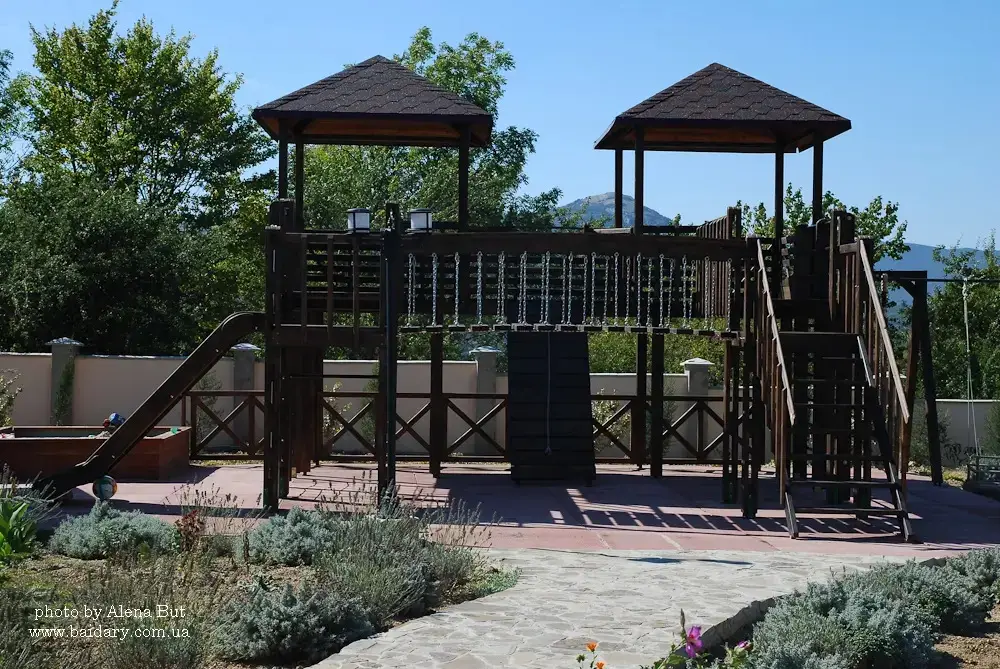 Орлиное: Usad'ba Bajdaryi Hotel