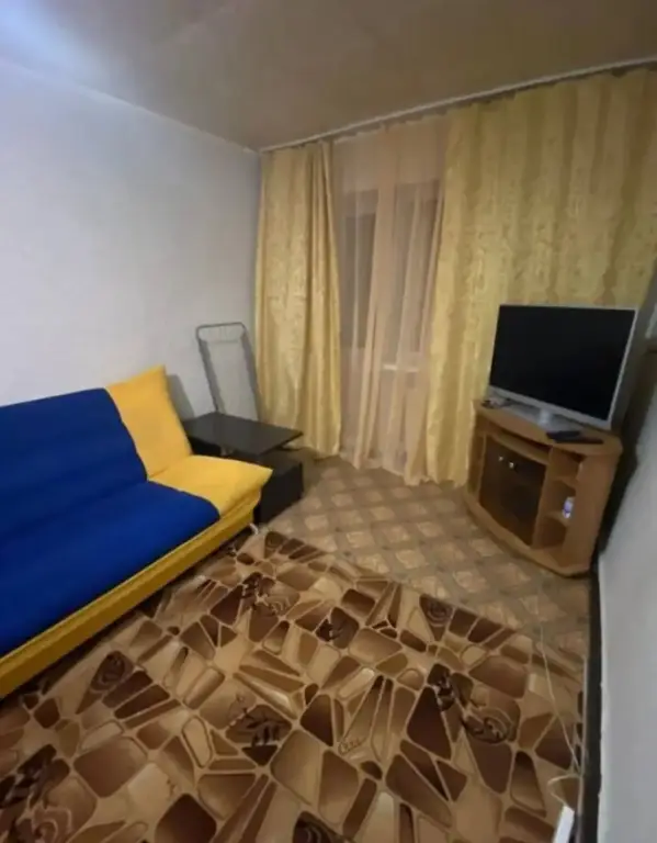 Новомосковск: Квартира на Октябрьской 34